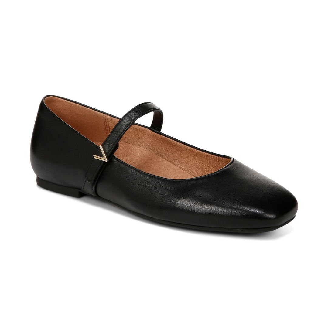 prima♥ Women's Casual Shoes – Sneakers, Slip-Ons & More | DiPrima's