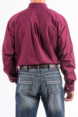 SOLID BURGANDY BUTTON-DOWN