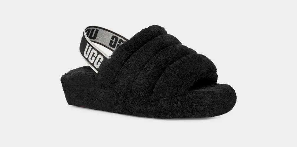 Store UGG fluff yeah slides