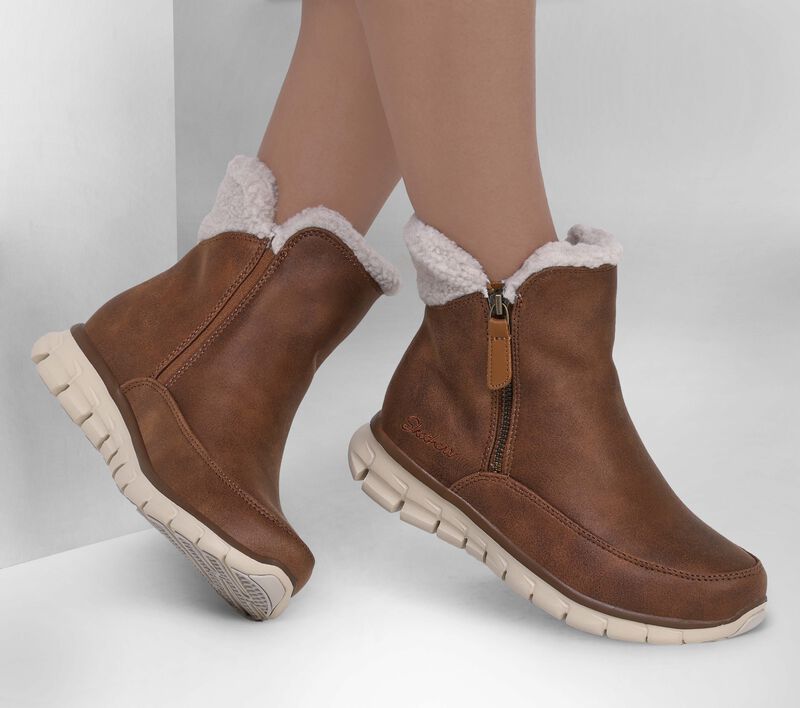 SYNERGY COLLAB CHESTNUT – DiPrima's Shoes