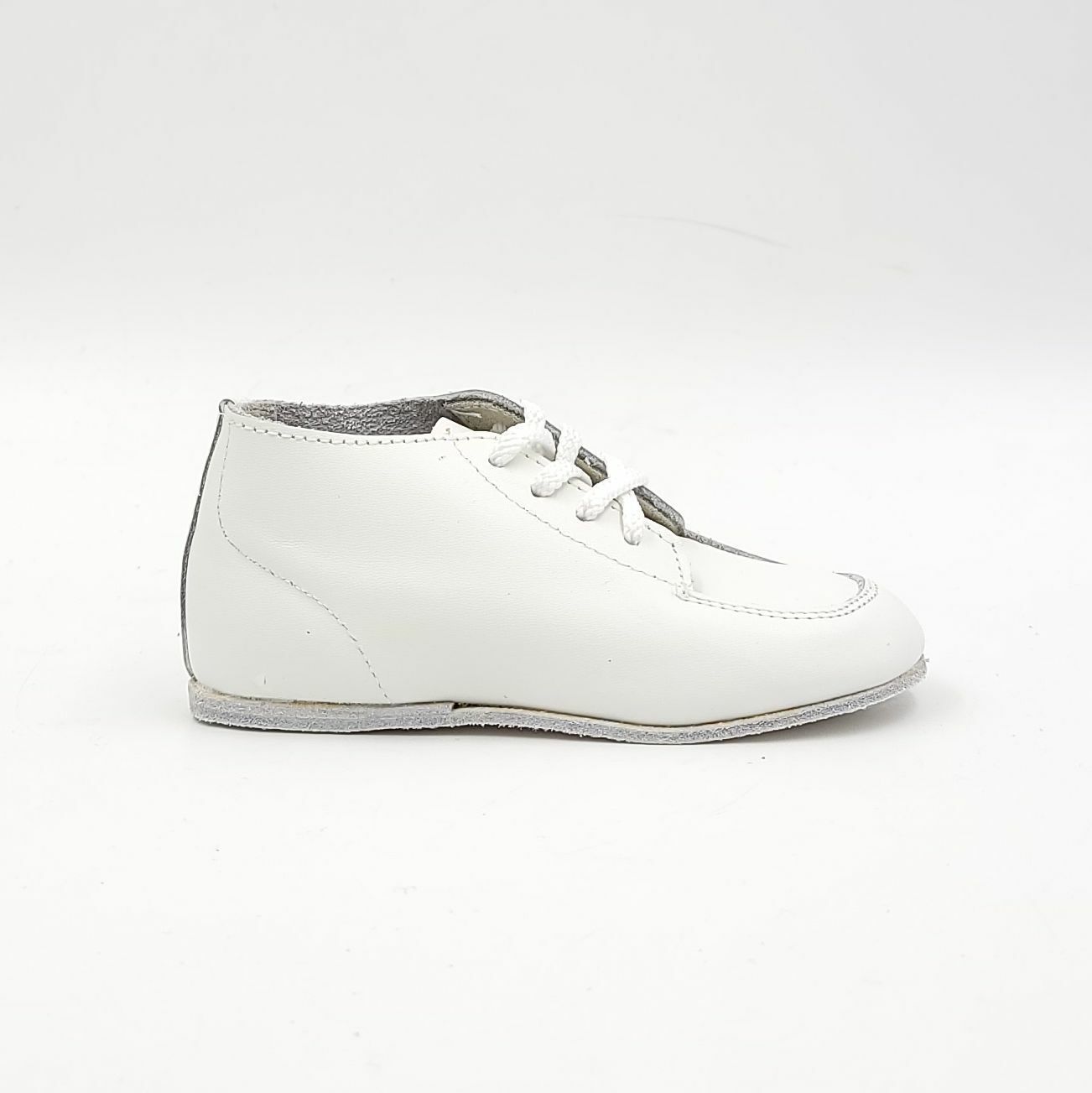 FIRST STEP OXFORD WHITE